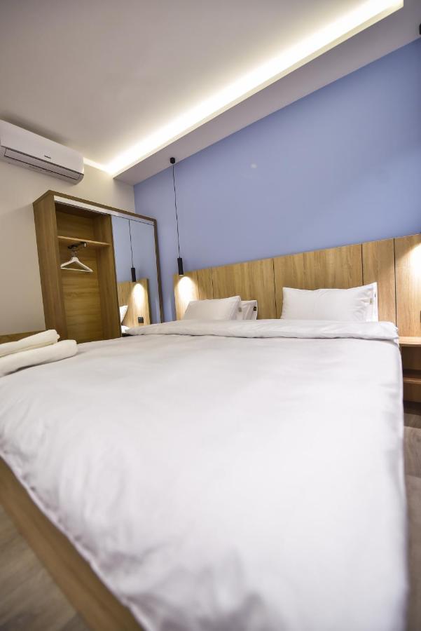 Baron Boutique Hotel Yerevan Exterior foto