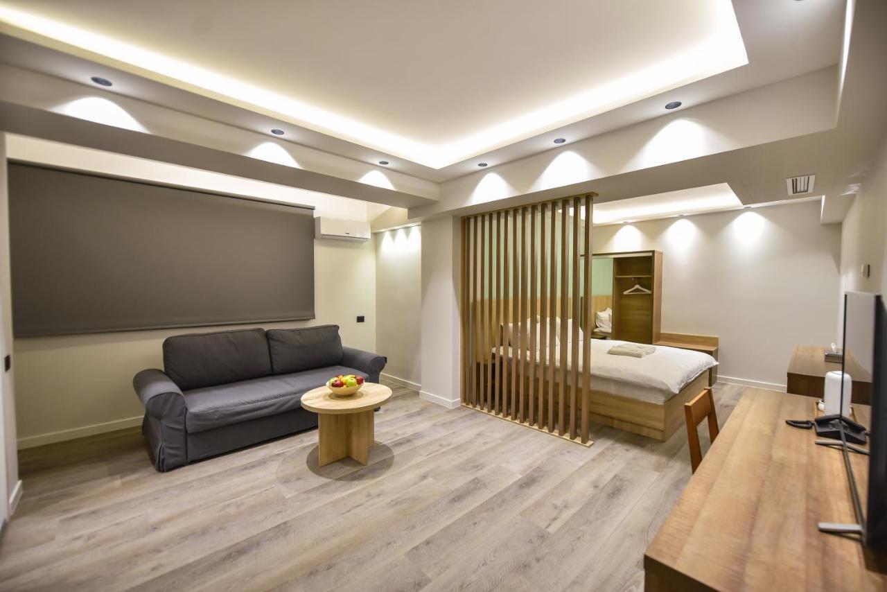 Baron Boutique Hotel Yerevan Exterior foto