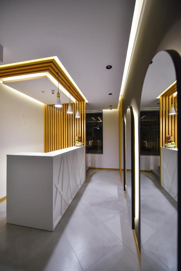 Baron Boutique Hotel Yerevan Exterior foto